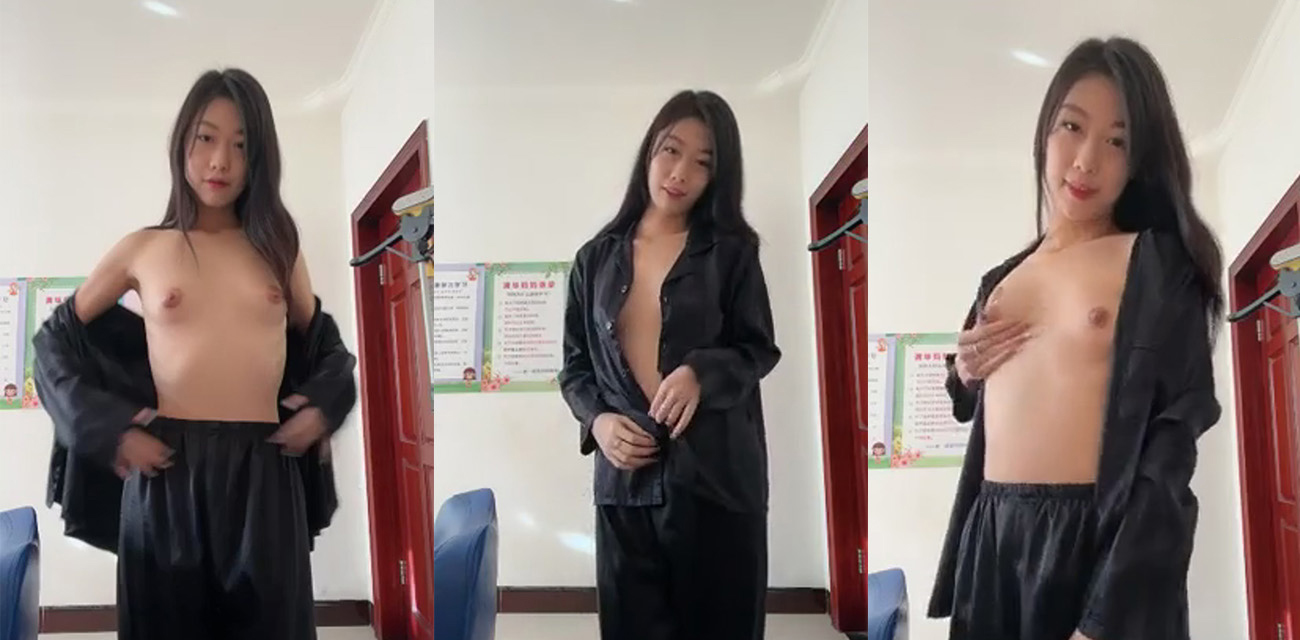 极品反差教师 宝贝不美 上班时间在办公室自慰直播 完美身躯在镜头前卖弄风骚 - 51吃瓜网-51吃瓜网