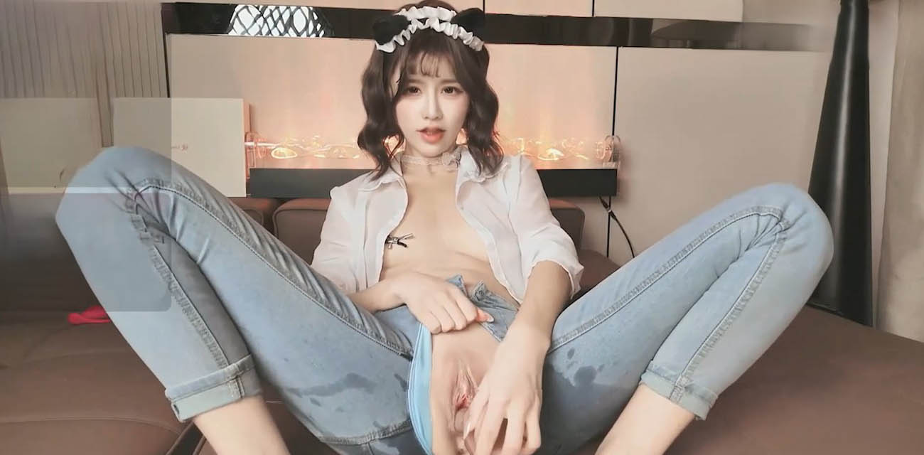 尤物女神 kiki2025 门票大秀福利 开裆牛仔裤露白虎嫩穴 假屌疯狂抽插紧致蜜穴！ - 51吃瓜网-51吃瓜网