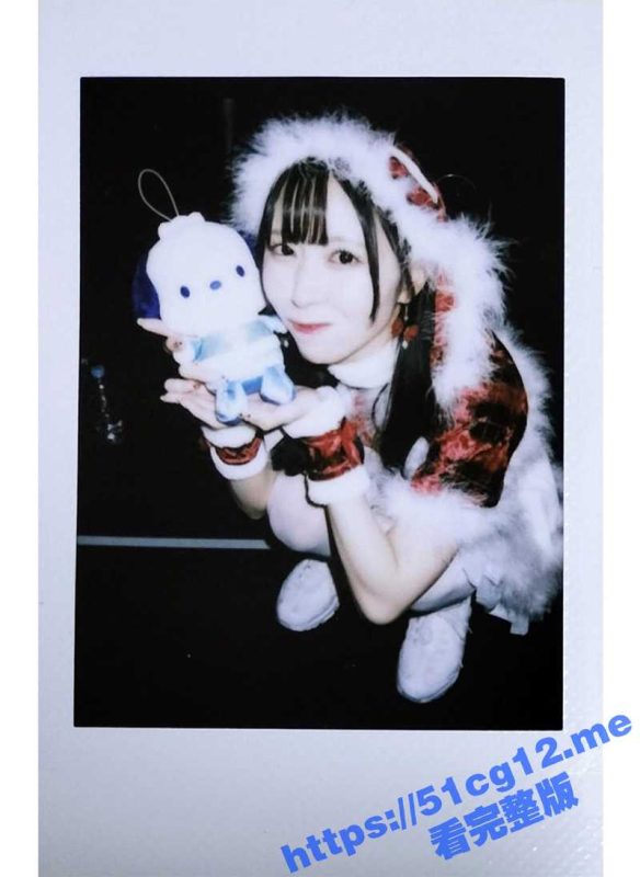 疑似日本网红明星 楠ろあ 自拍爱爱片流出!女生亲手掌镜自拍露脸 因为脸实在太像 网友认为就是她本人!-51吃瓜网