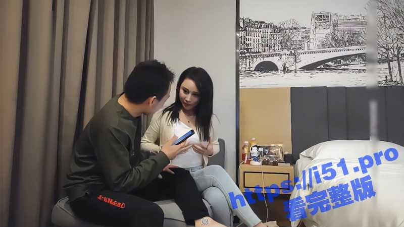 探花外围网红脸 高颜值骚气黑丝御姐 服务态度超级好 极品大奶诱惑满满！-51吃瓜网