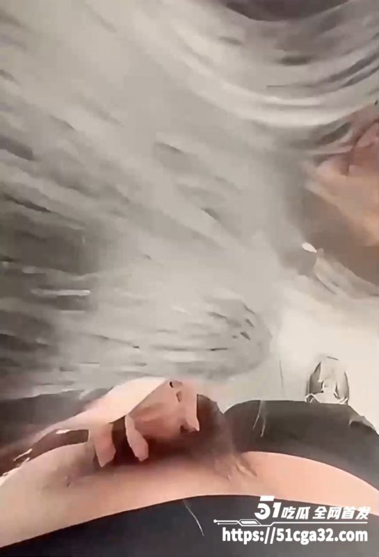 瓜友商场试衣间偷操清纯小姐姐 口交后入超刺激 回家继续打桩爆操 小骚货被操到求饶直喊爸爸！-51吃瓜网