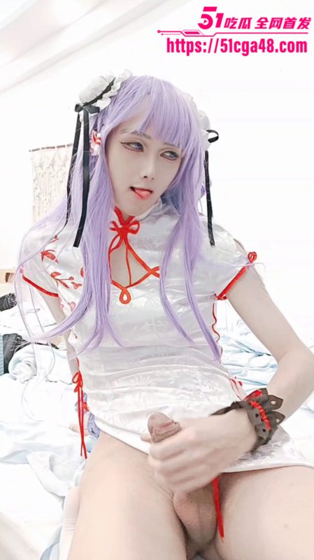 伪娘怡宝cosplay互摸牛牛 看来这个前戏非常充分啊 欲望直接调动起来了!-51吃瓜网