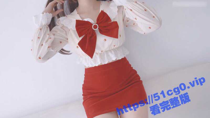 天花板级白虎女神 米胡桃 最新私拍！我的盐甜系女友在床上真是骚 让我内射她的小嫩穴 妹妹超甜！ - 51吃瓜网-51吃瓜网