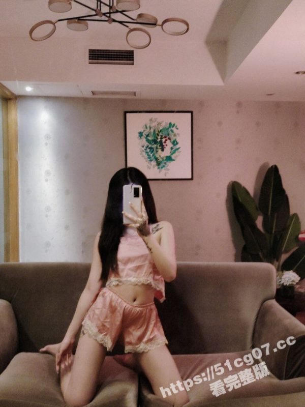 重庆江北外围 汐汐 携闺蜜玩双飞 被有黑人血统的大鸡吧猛干暴插 视觉盛宴不可错过！-51吃瓜网