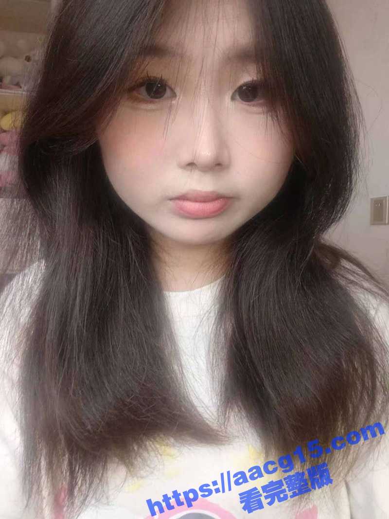 贵州可爱清纯小妹 被瓜友调教成母狗 口交毒龙样样精通 拉开窗帘露出后入 十分反差 - 51吃瓜网-51吃瓜网