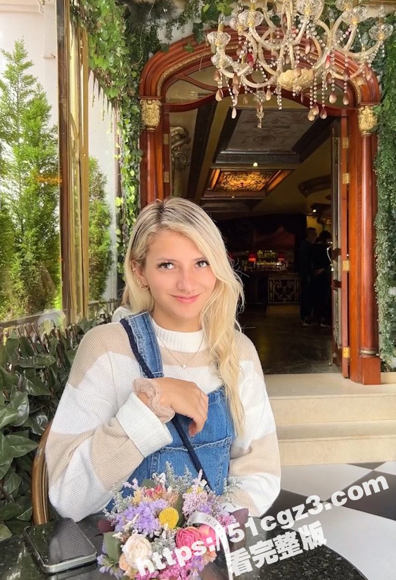 OF人气网红情侣 小伙为国争光 室内户外多体位爆操00后哥伦比亚白人女神 寻找不一样的刺激 - 51吃瓜网-51吃瓜网